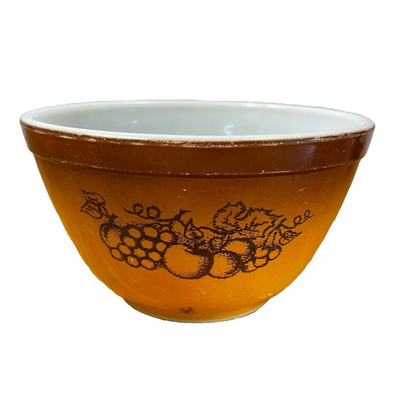 Vintage Pyrex “Orchard Fruit” Brown 1½‑Pint Mixing Bowl #401 – Corning Glass - Picture 3 of 7